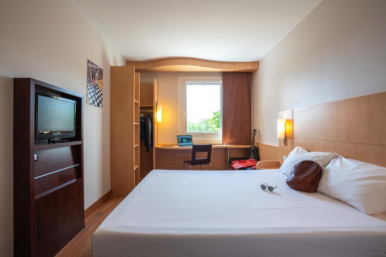 Ibis Hotel Plzen Ngoại thất bức ảnh